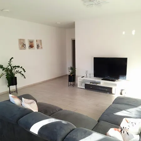 Gemütliche Mit Terrasse Nahe Würth Apartment Künzelsau